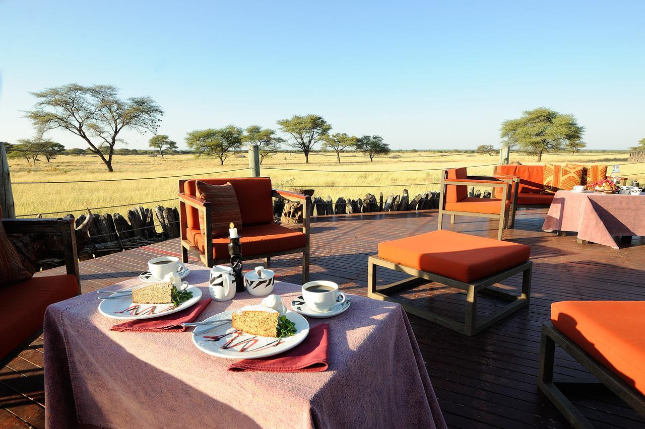 Frans Indongo Lodge Otjiwarongo Exteriör bild